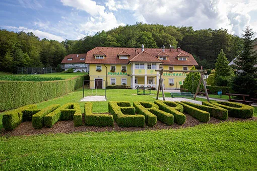 Domačija in pivovarna Haler